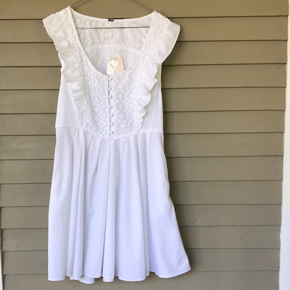 Free People Dresses & Skirts - ‼️SOLD‼️Free People White Half Moon Crochet Dress